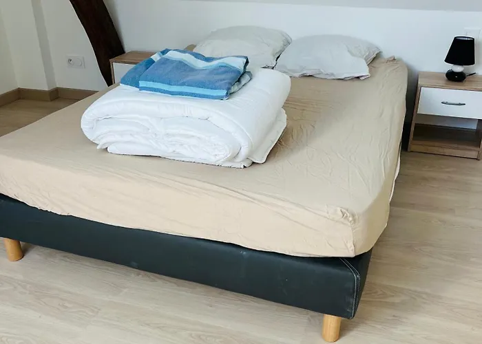 6 Pers à 15 Minutes D Angers Corné